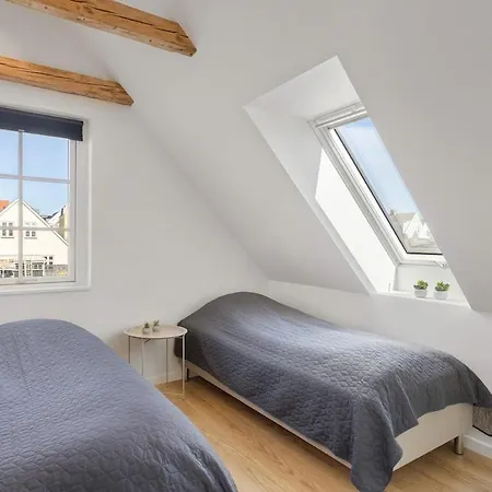Villa Newly Renovated House Close To The Ferry, Downtown, And The Frederikshavn