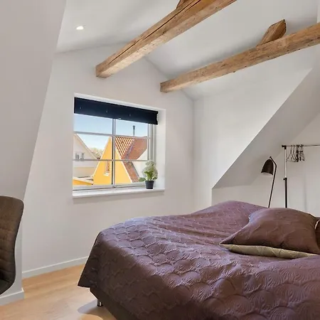 Newly Renovated House Close To The Ferry, Downtown, And The *